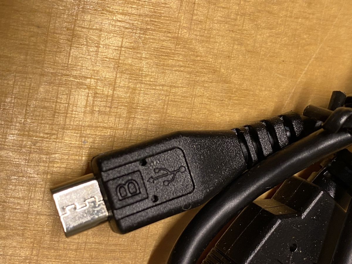 Cavi: USB Kabel, USB auf Mini-USB, nie gebraucht – Nuovo (secondo la descrizione) da St.Gallen venduto da kingsamas 2