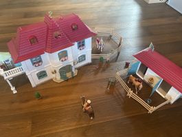 Schleich Haus und Stall