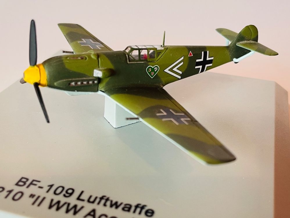 Bf 109 Messerschmitt 1100 Metall Flugzeugmodell Armour 5307 Kaufen Auf Ricardo 5714