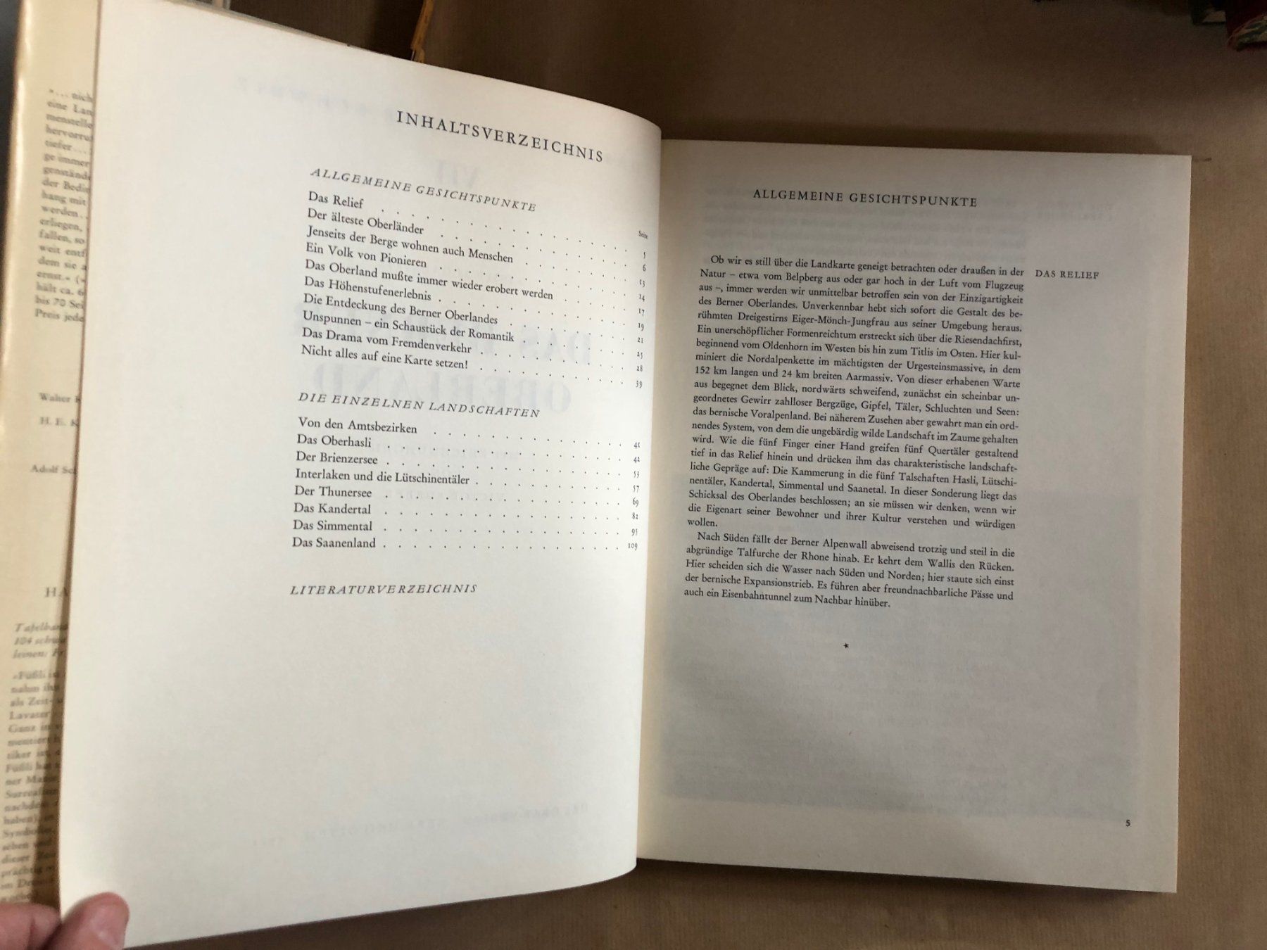 Bücher: Adolf Schaer-Ris: Das Berner Oberland. – Gebraucht aus Zürich von allp 2