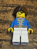 lego figurine pirate pi009 Pirate Blue Jacket,