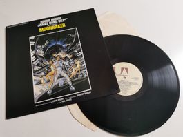 MOONRAKER - ROGER MOORE JAMES BOND OO7