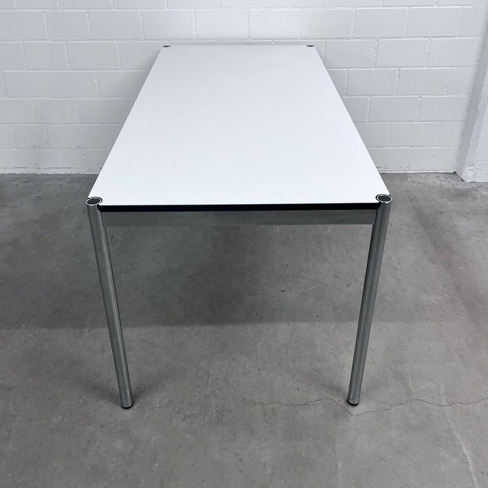 USM Tables: USM Haller Tisch – D'occasion à Fehraltorf par Dmx7 2