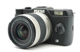 Pentax Q10 + 02 Standard Zoom - near MINT - 582 Auslösungen