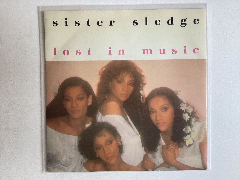 Sister Sledge Single - Lost In Music / Smile (Gebraucht) in Gutenswil ...