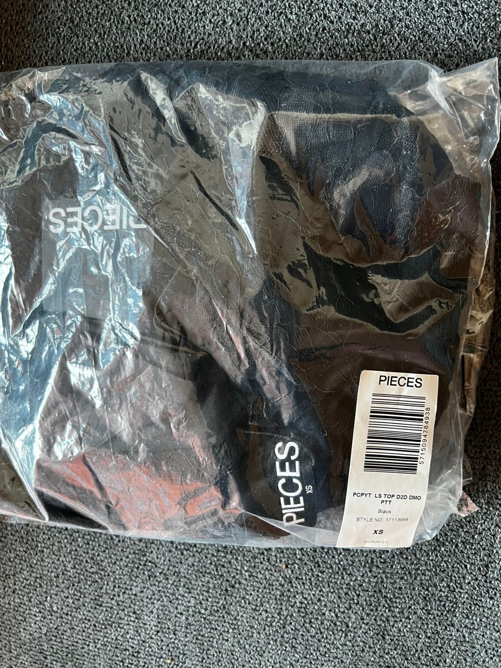 Pieces Blusen: Neue Bluse XS Pieces – Gebraucht aus Riehen von edu_92w7 5