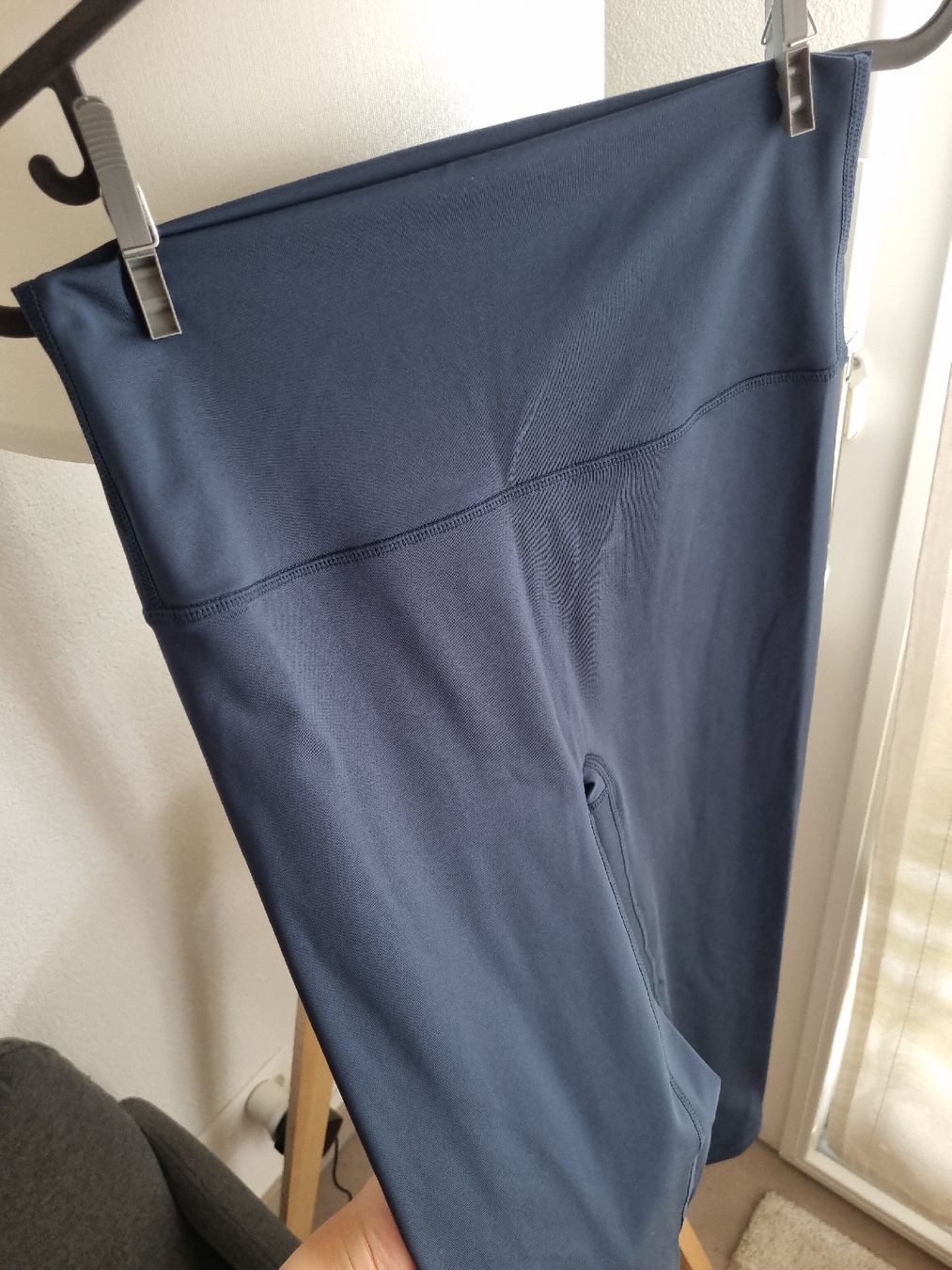 Leggings: Navy Blue Gym Leggings – Nuovo e nell'imballaggio originale da Aigle venduto da Smagbrelle18 1