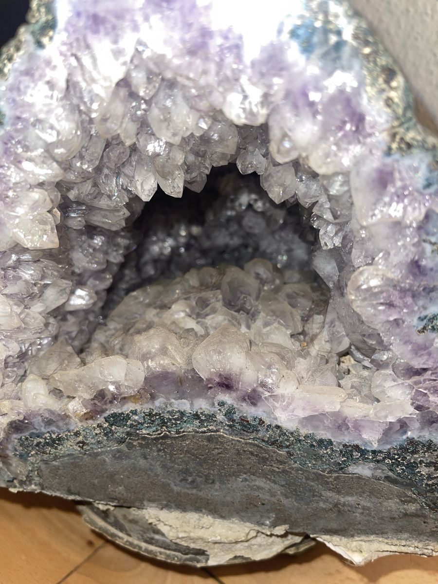 Mineralien & Heilsteine: Wunderschöne Amethyst Geode – Gebraucht aus Zürich von Hamaster 4