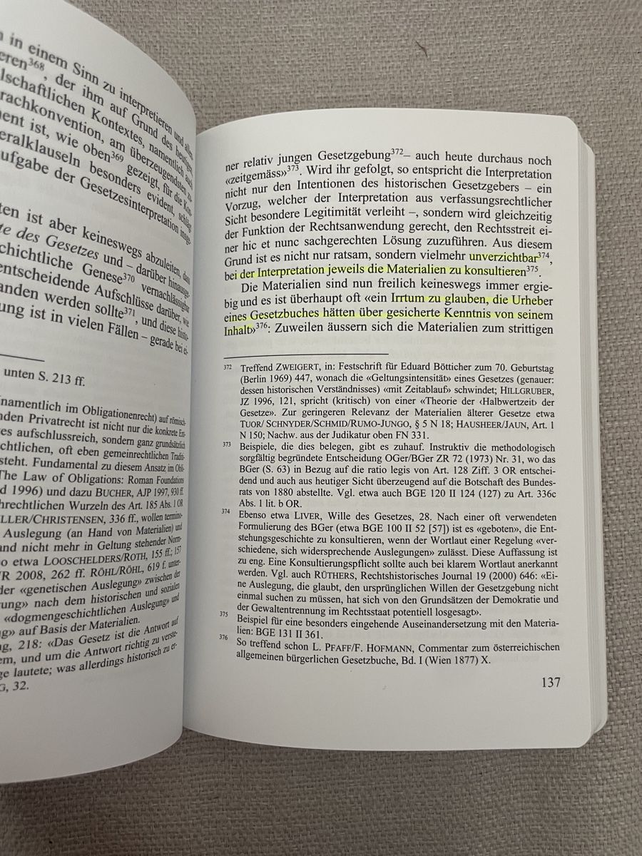 Libri: Buch Juristische Methodenlehre, Kramer, 3. Auflage – Usato da Einsiedeln venduto da loubi02 2