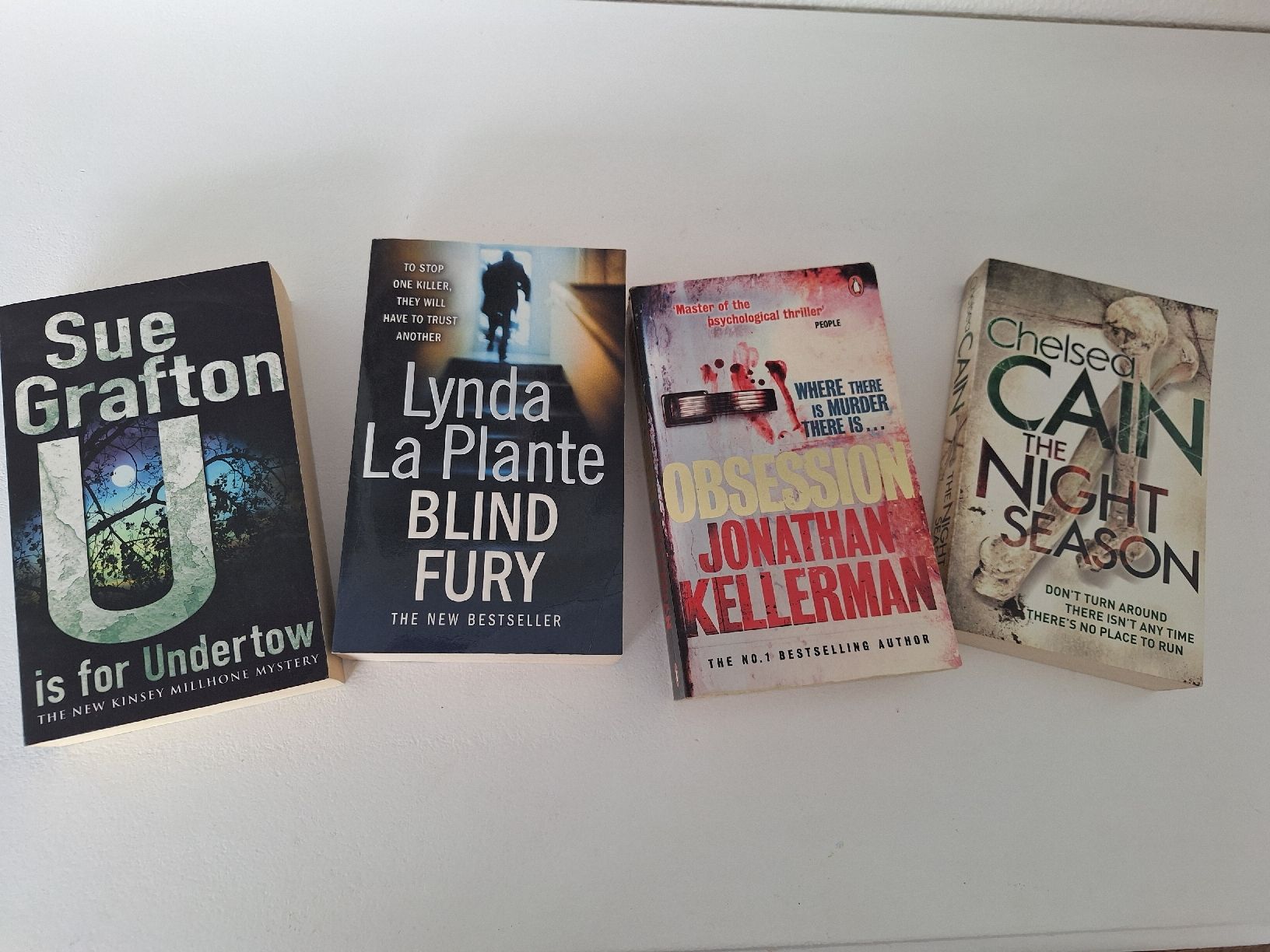Libri: 4 spannende Bücher ENGLISCH – Usato da Aesch BL venduto da ChezToKa