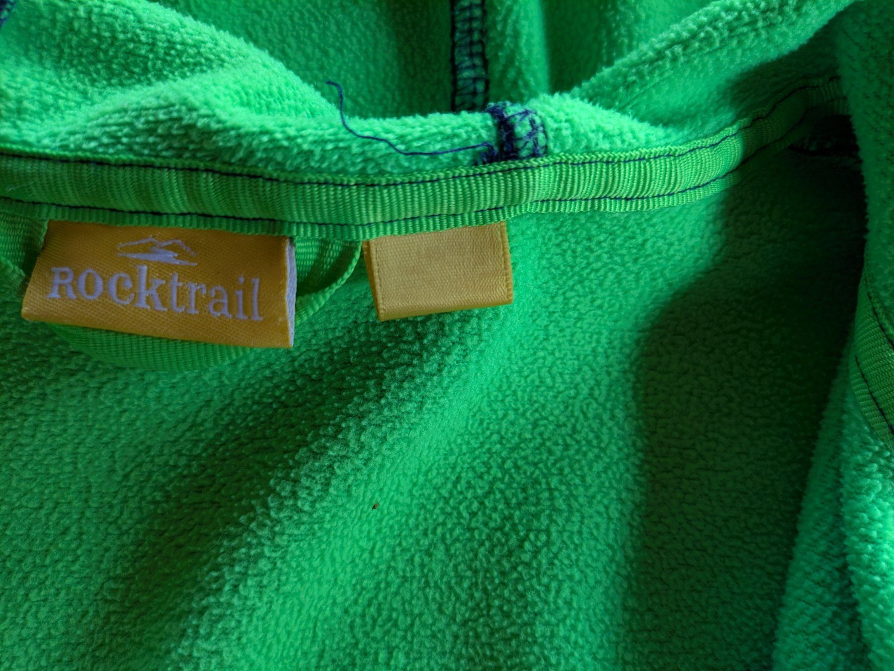 Jacken & Mäntel: Übergangsjacke von Rocktrail, Grösse 146 / 152 – Gebraucht aus Kölliken von mic_9n9d 1