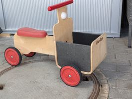Plantoys Rutscher / Bobbycar aus Holz