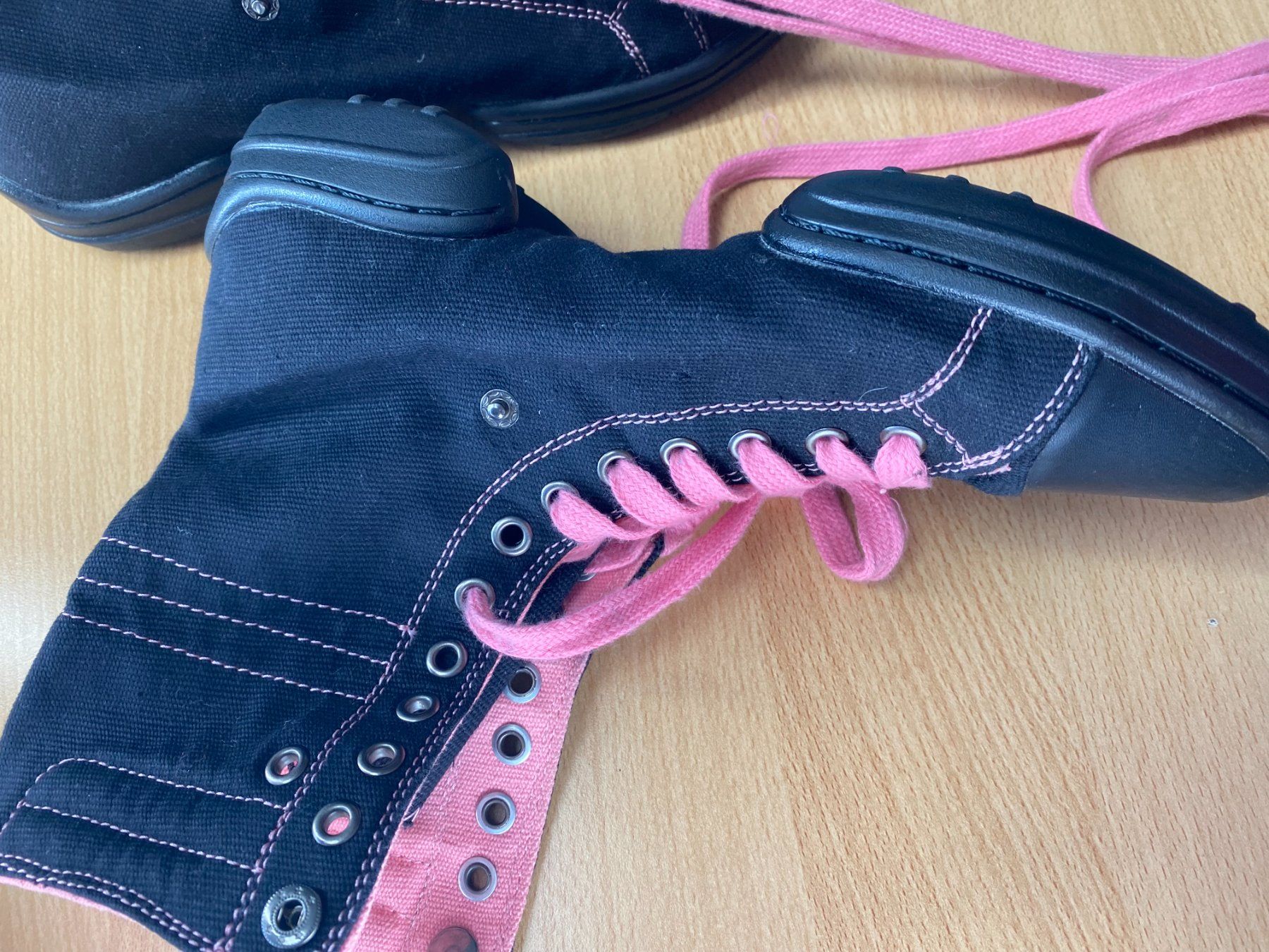 Scarpe da donna: Salsa-Tanzschuh Rumpf Damen Grösse 6.5 – Nuovo (secondo la descrizione) da Zürich venduto da Gemi 2