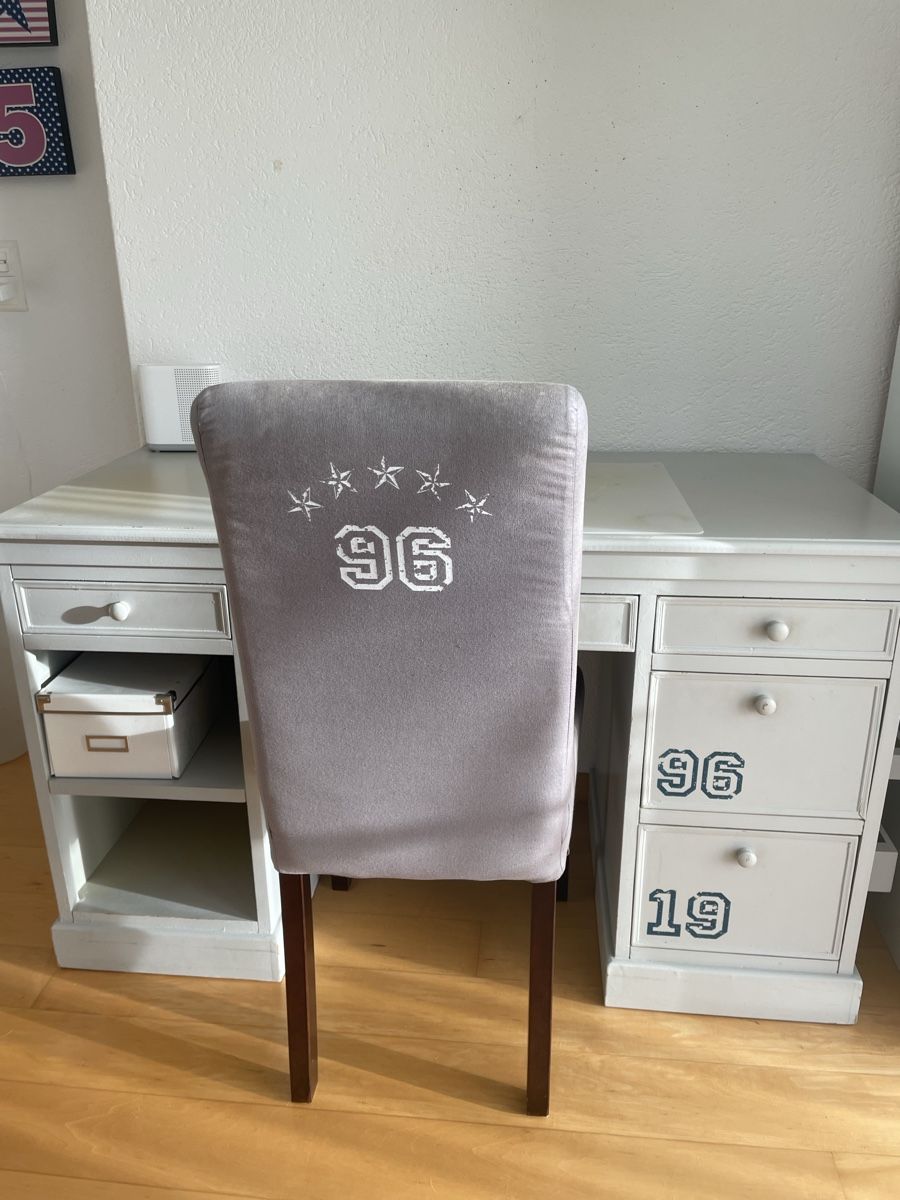 Scrivanie: Children Desk - real wood – Usato da Waedenswil venduto da Paps04 5