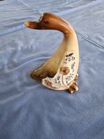 Deko Ente aus Ton 13 cm hoch
