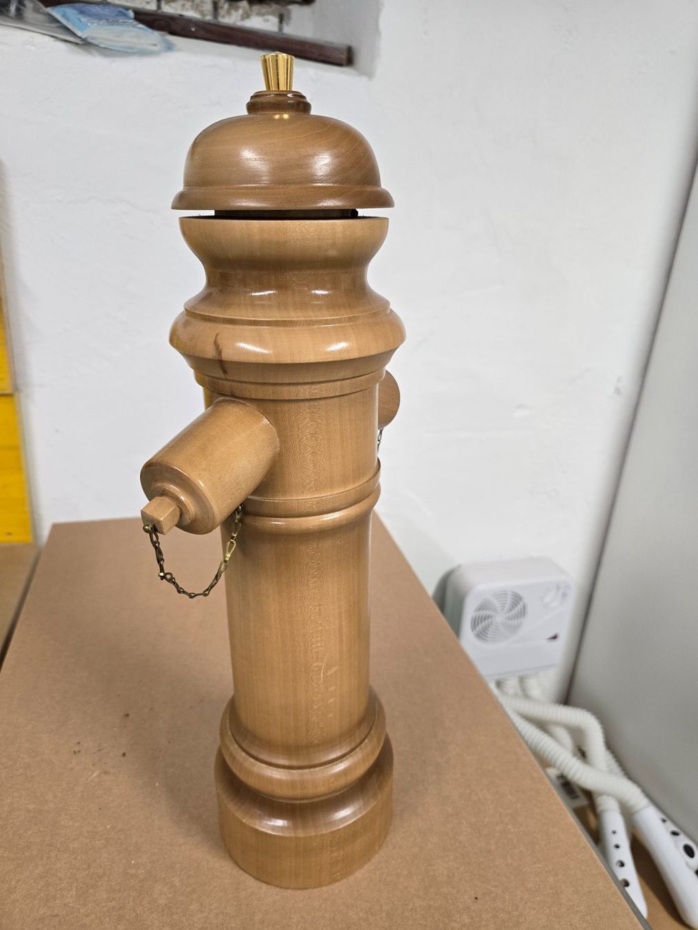 Cucine complete: Wunderschöne Pfeffermühle Hydrant – Nuovo e nell'imballaggio originale da Rorschacherberg venduto da Scharfeegge 1