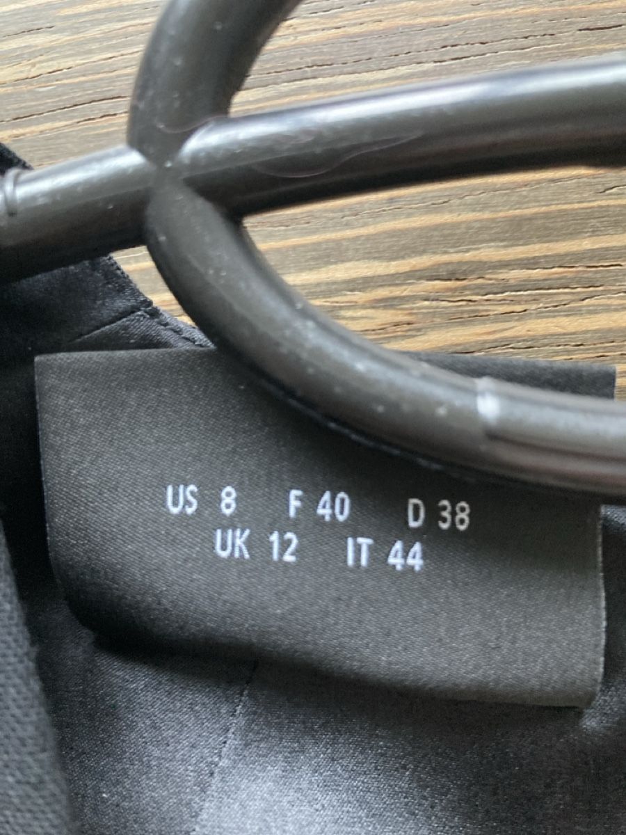 Akris Vestiti: AKRIS Etui Kleid – Usato da Ettenhausen TG venduto da Babi69 4