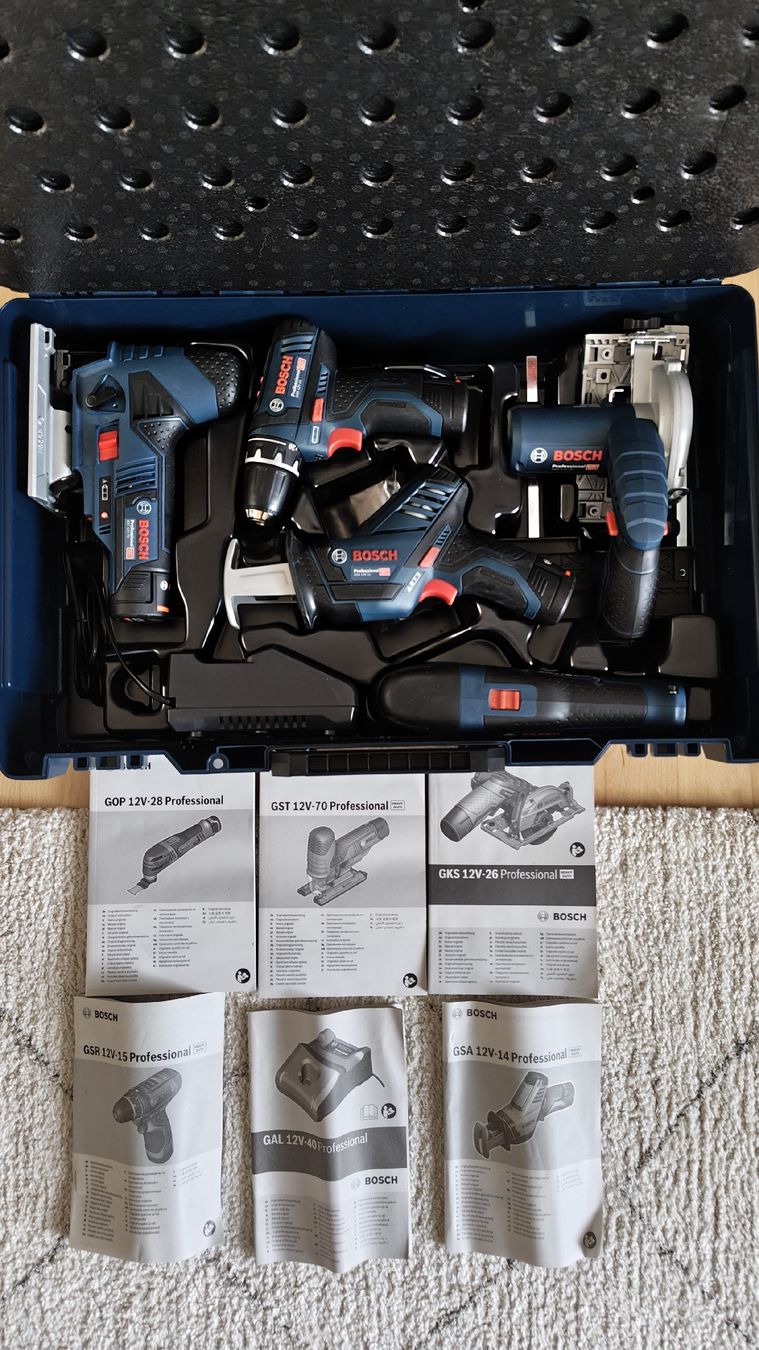 Bosch Tutti gli attrezzi: Ungebrauchtes 5 -Tool-Kit 12V von Bosch – Nuovo e nell'imballaggio originale da Othmarsingen venduto da aar_x9hh