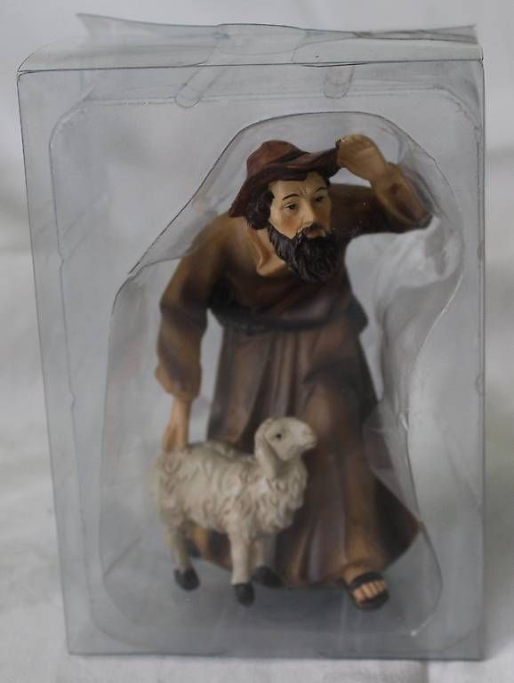 Statuette: Hirte mit Schaf – Usato da Moosseedorf venduto da Tigerlily1 4
