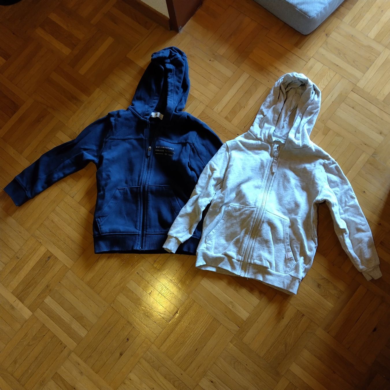 Lotti & Set di vestiti: Kinder Kleiderpaket, Grösse 122, 16 Teile – Usato da Oberdorf NW venduto da niederj 4