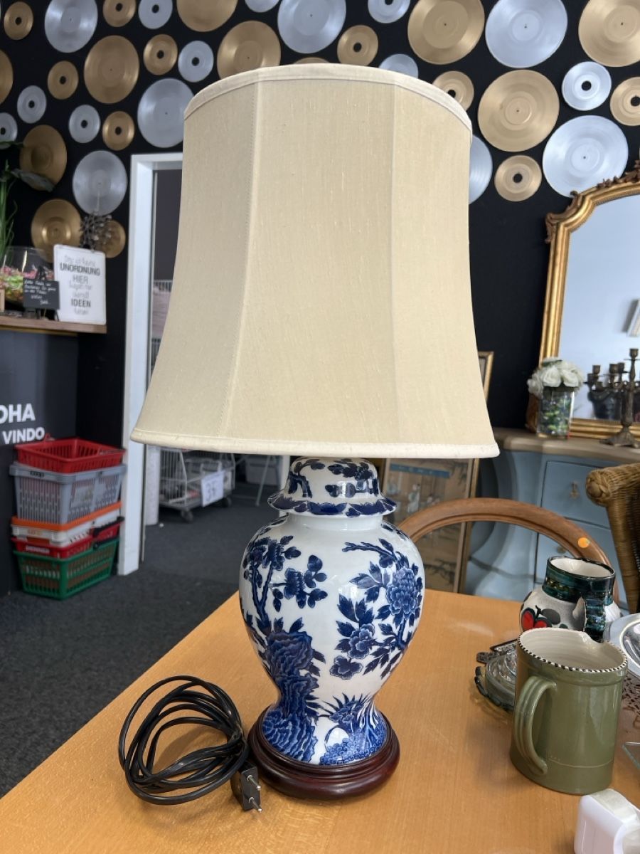 Lampade: Antike Lampe im chinesischen Stil,  – Usato da Rorschach venduto da TrendyDeals