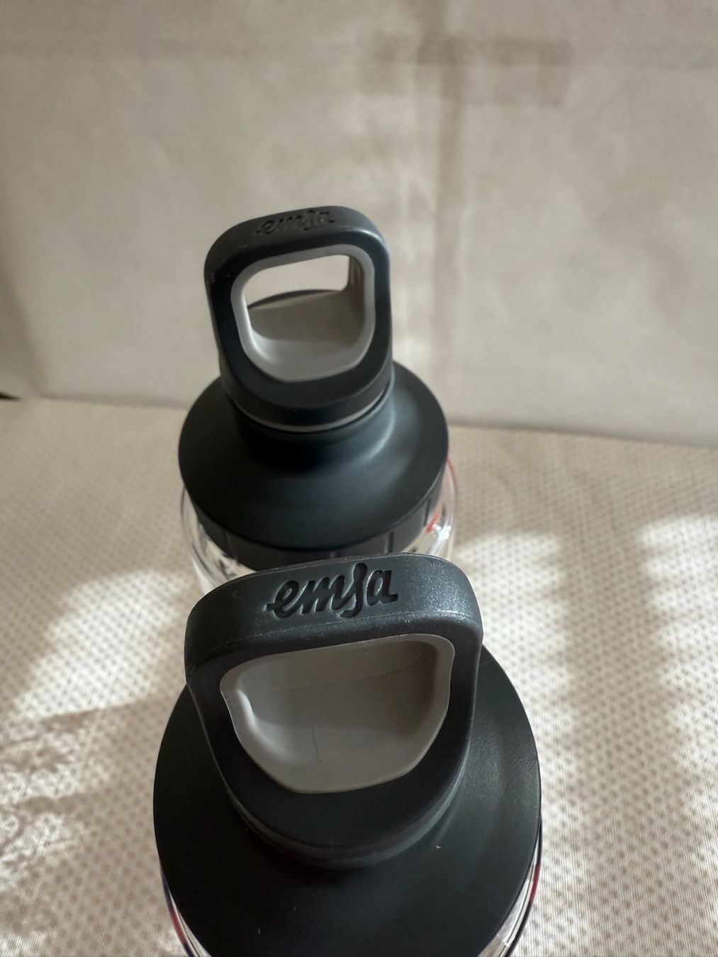 Sigg Borracce & Thermos: Emsa - Gourde - Bouteille - 0,7L – Usato da Sion venduto da accroshoes 2