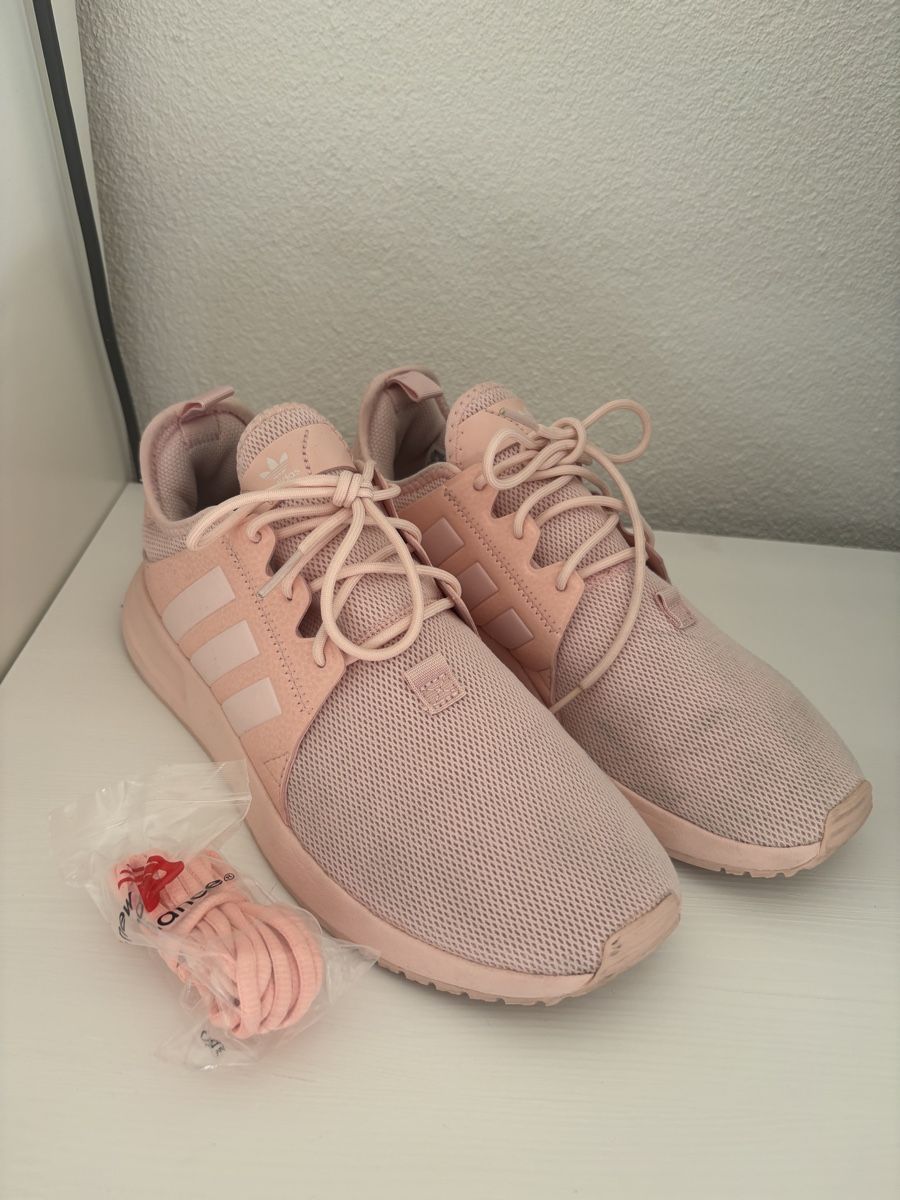 Adidas Damenschuhe: Adidas Sneakers Rosa Grösse 40 – Gebraucht aus Bern von Janina.Leandra 2