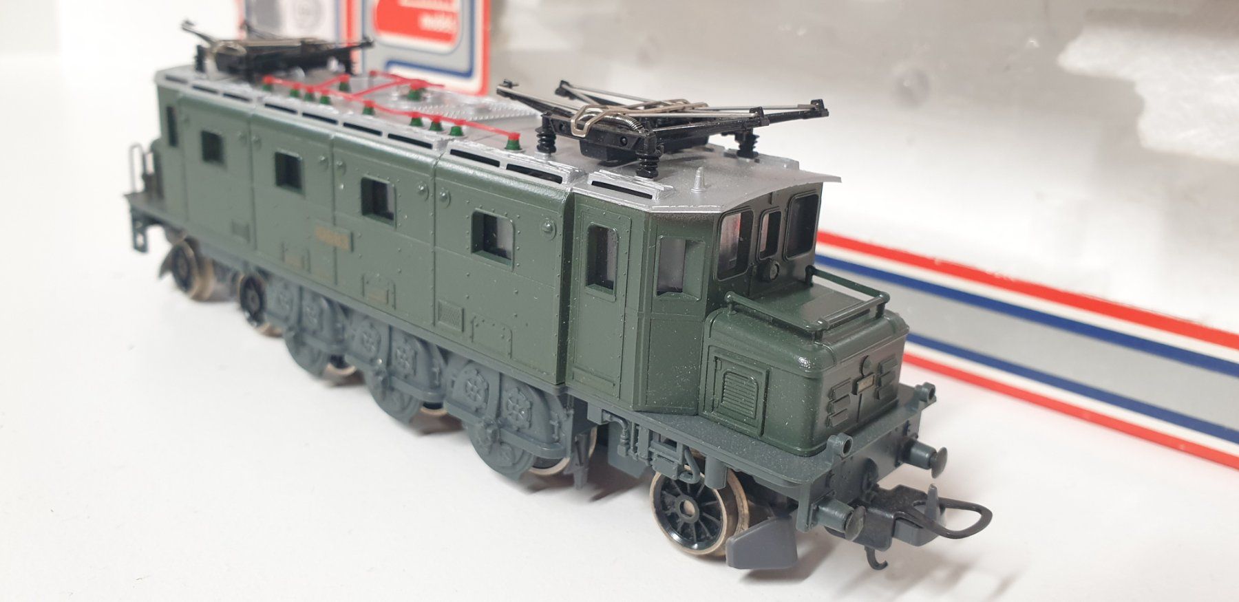 Lima Modelleisenbahnen: Lima SBB Ae3/6  H0/DC – Neu (gemäss Beschreibung) aus Neuenhof von ludovicco 3