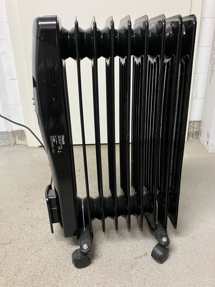 Heizgeräte: Heizradiator mit Timer – Gebraucht aus Ebertswil von klemian 1