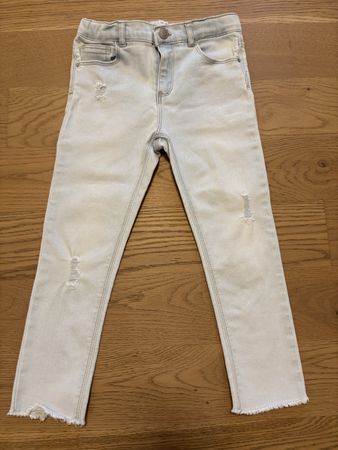 Zara Jeans hellblau, Grösse 110 Top Zustand