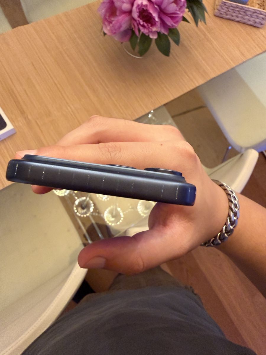 Apple Telefoni cellulari / Smartphones: iPhone 17 pro max 256GB – Usato da Zürich venduto da Yoni_to 6