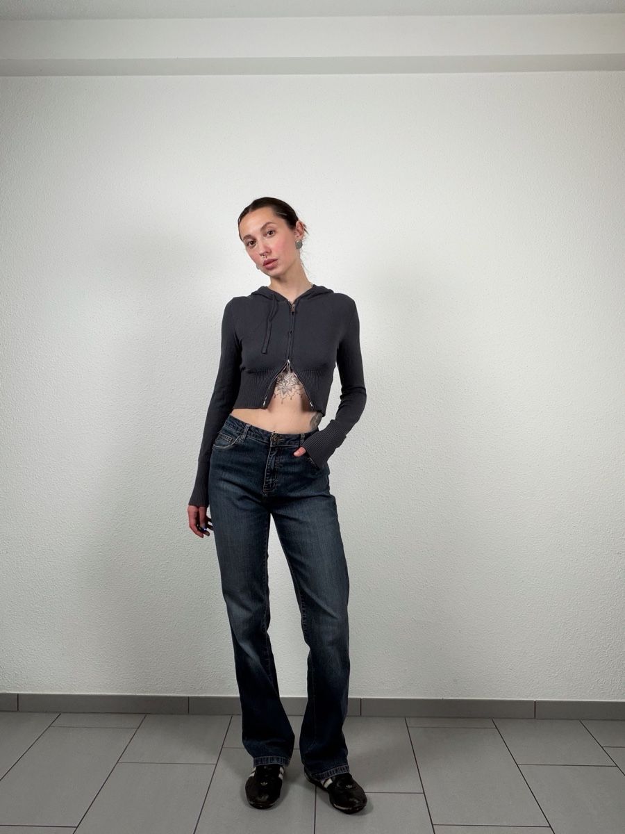 Jeans: Bootcut Jeans y2k  Size 40, Dark Blue – Usato da Knonau venduto da Grapesvintage
