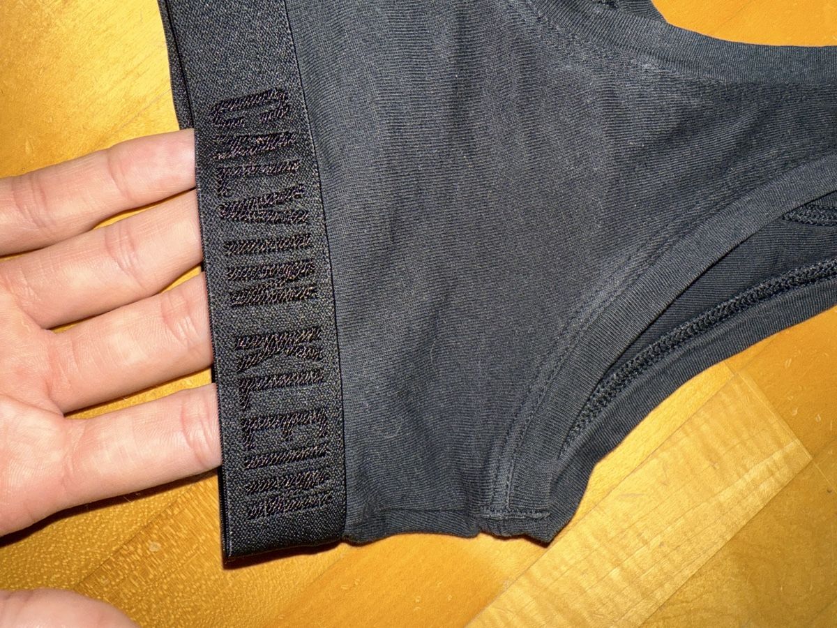 Calvin Klein Top: Top Calvin Klein Grösse XS – Usato da Mörschwil venduto da Seegurke18 2