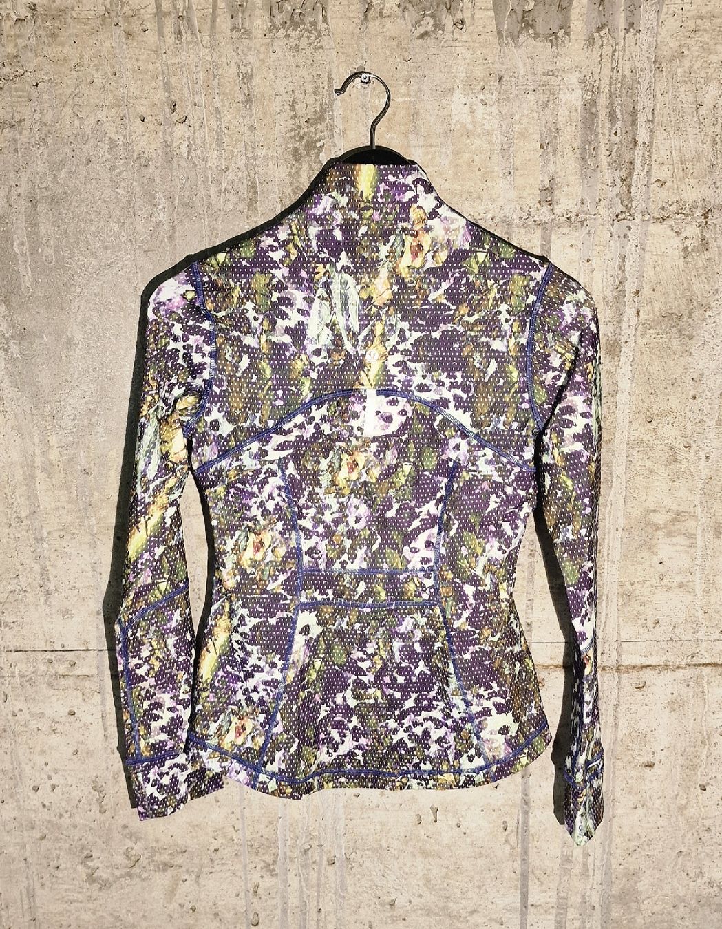 Lululemon Giacche: Lululemon Define Jacket Gr. 6/EU 38 Print Muster Top Zustand – Nuovo (secondo la descrizione) da Affeltrangen venduto da Szafaoli 5