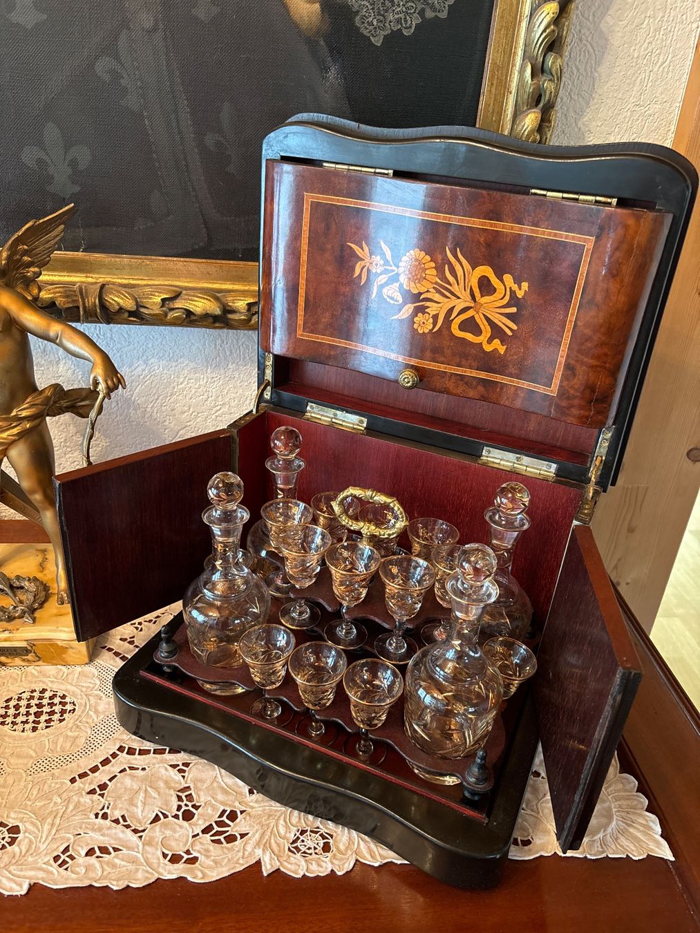 Caraffe: Antike Reisebar Napoleon lll – Usato da Thun venduto da Studi1974 1