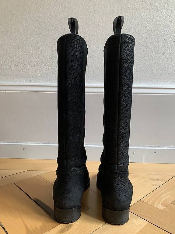 Damenschuhe: Hochwertige Navyboot Stiefel aus Wildleder – Gebraucht aus Biel/Bienne von Nitsa_89 1