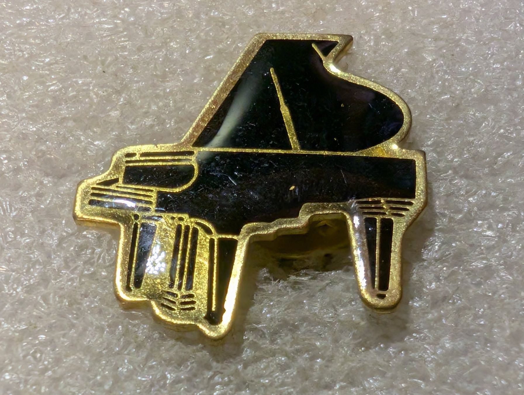 Placchette & Badge: Ansteckpin 105: Piano Klavier – Usato da Oppligen venduto da Pin-Fall-Shop