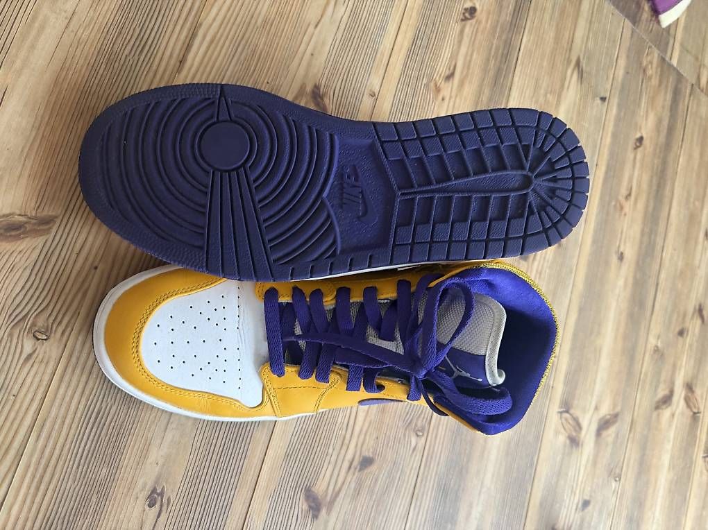 Jordan Herrenschuhe: Nike Air Jordan 1 – Gebraucht aus Bern von inc_9xlw 1