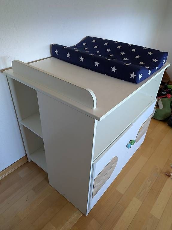 Wickeltisch & Zubehör: Wickelkommode weiss – Gebraucht aus Jegenstorf von Klondiki 1
