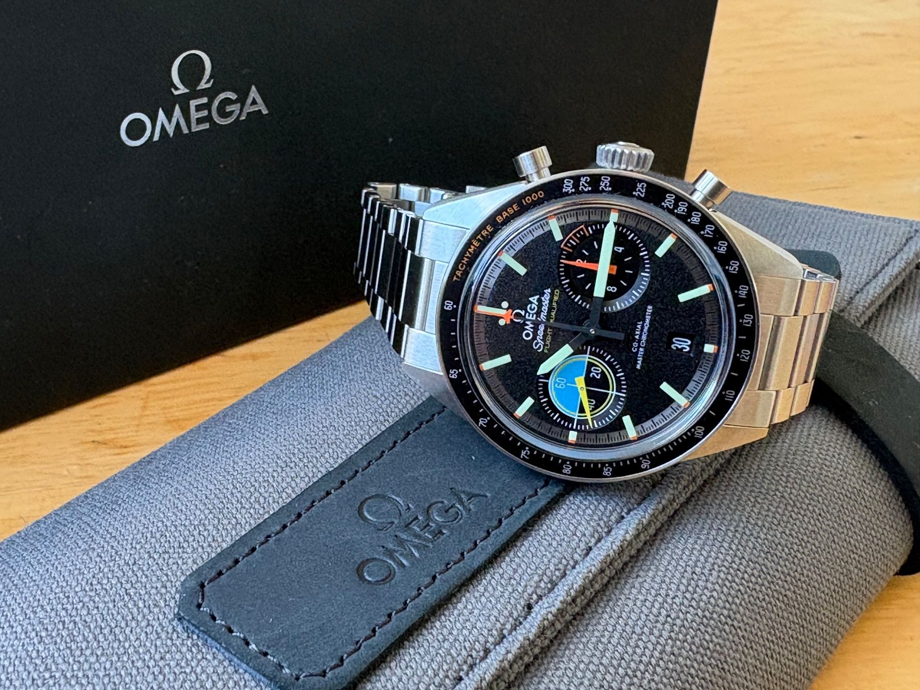 Omega Montres: OMEGA Speedmaster Pilot - Fullset mit Garantie – D'occasion à Birsfelden par Mynos 2