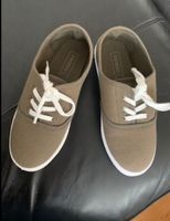 Stoffschuhe / Schuhe Gr. 34 Khaki / Jungs