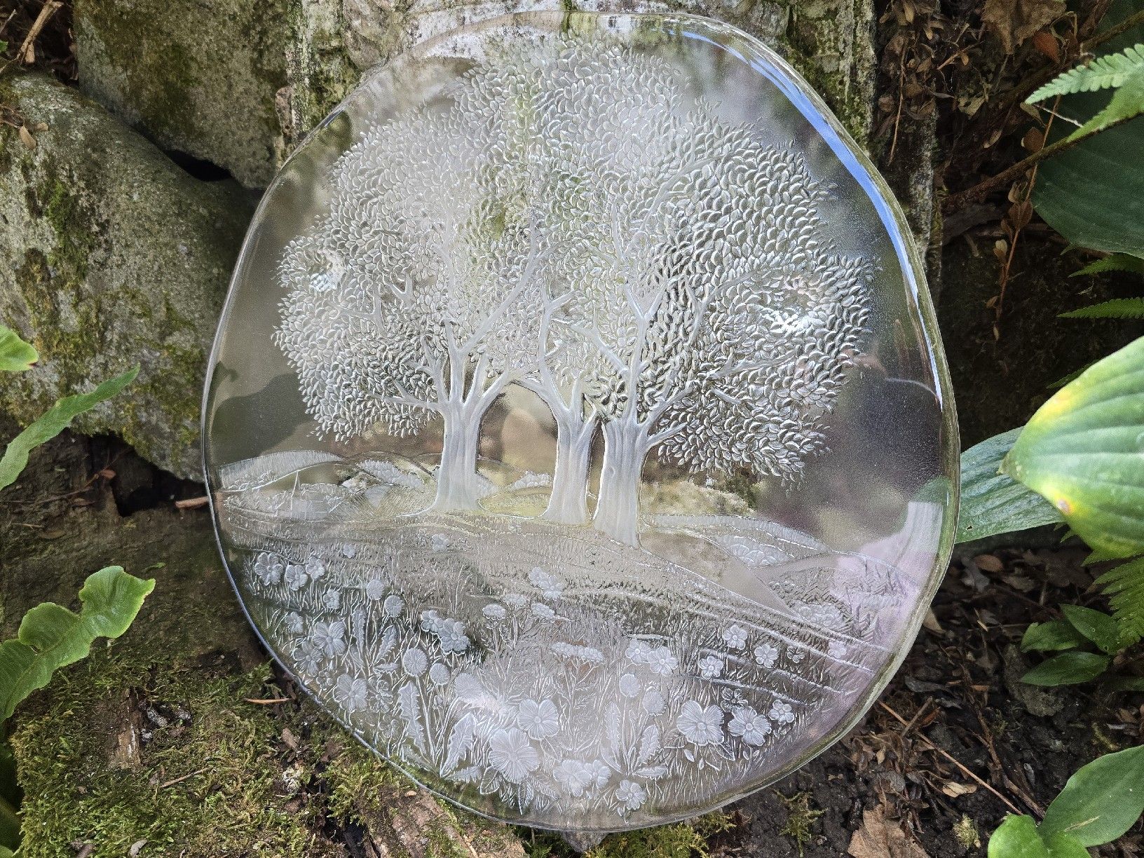 Glasi Hergiswil Plateaux: Glasplatte Hergiswil mit Baumrelief  – D'occasion à Walkringen par Vanuca 1