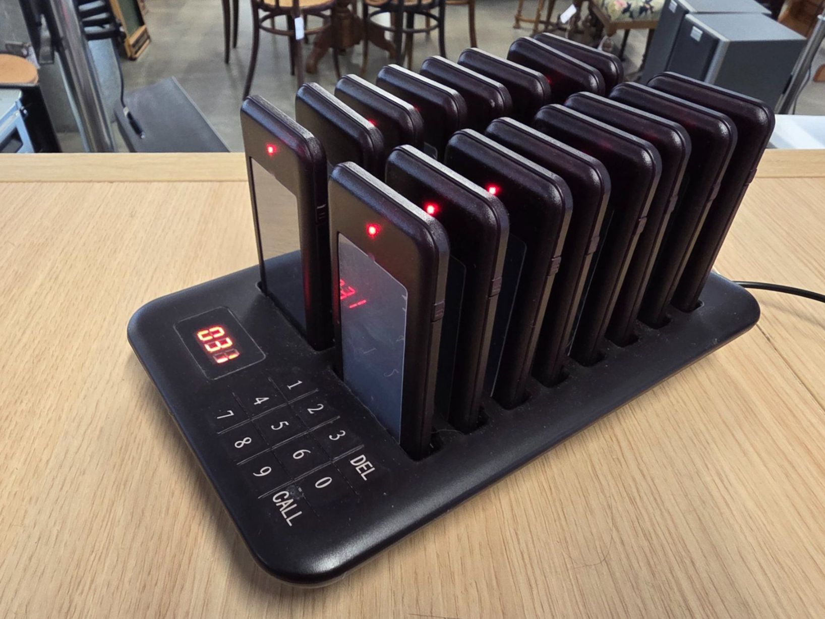 Registratore di cassa: Restaurant Pager System 16 – Usato da Chur venduto da FeschtlandBrockiChur