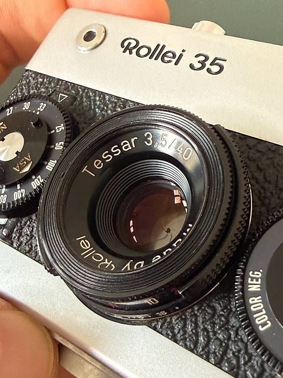 Fotocamera: Rollei 35 (Belichtungsmesser defekt) – Usato da Zürich venduto da mic_m9md 1