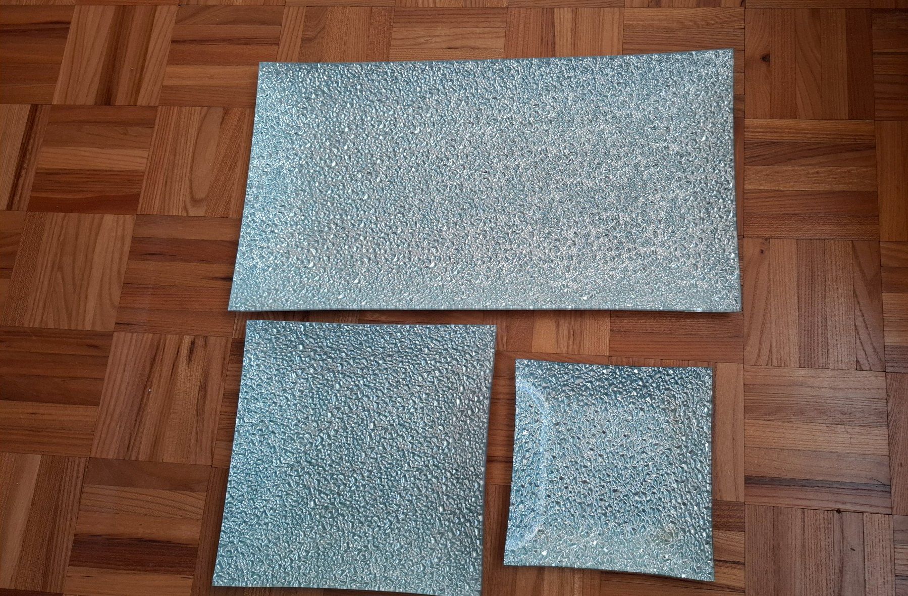 Tutte le decorazioni: Lot de 4 plats argentés/4er-Set versilberte Platte – Nuovo (secondo la descrizione) da Moutier venduto da ant_j2nf 1
