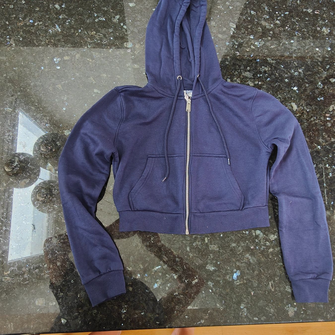 Vestes: Hoodie – D'occasion à Zürich par Mumpfi9