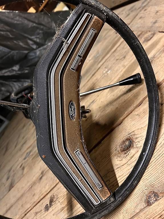Tutti pezzi di ricambio auto: Lenkstock Ford Econoline Van V8 – Usato da Ebnat-Kappel venduto da mic_2pwc 2