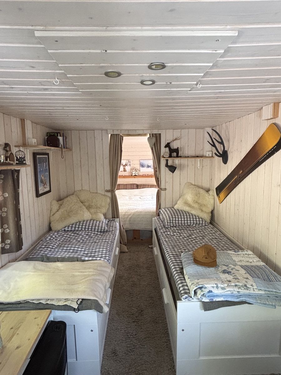 Mobilhome: Wohnwagen / Roulotte / Caravan Flims – Usato da Carona venduto da Nina007. 2