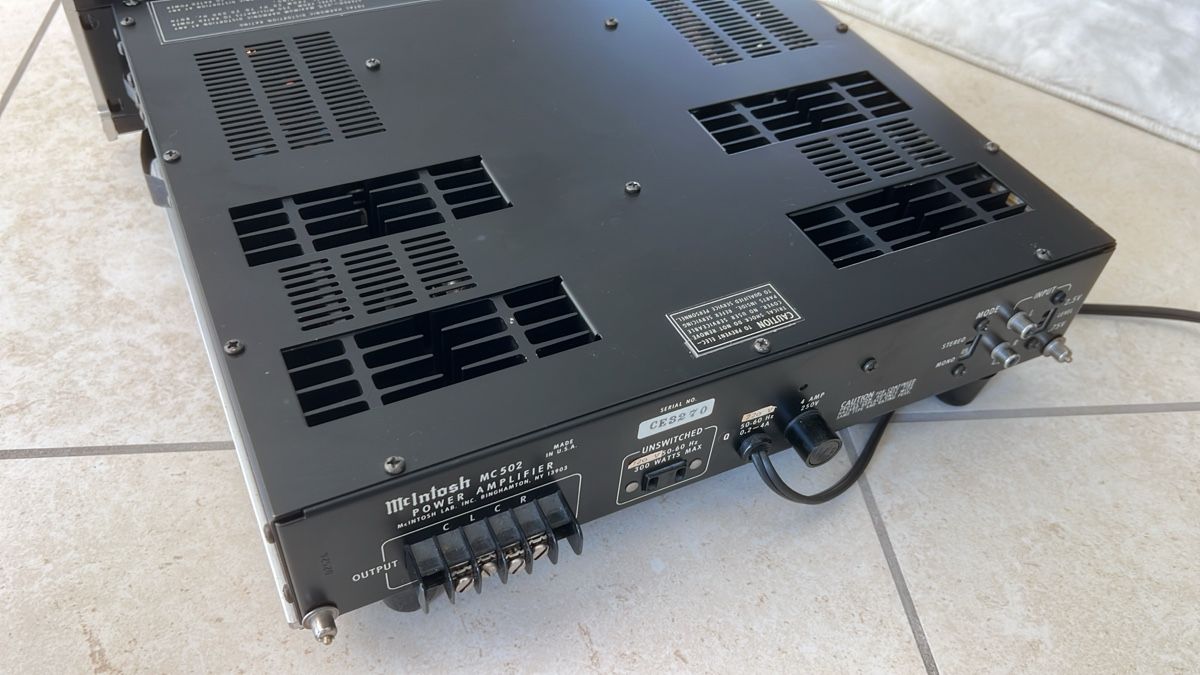 McIntosh Amplificatori: McIntosh MC502 - Endstufe – Usato da Meggen venduto da Hobst 5