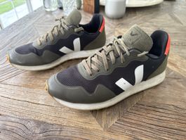 Veja Turnschuhe Herren Grösse 43 - Auktion ab 1.-